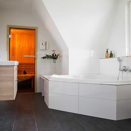 Ferienhaus Seeschwalbe 44 *